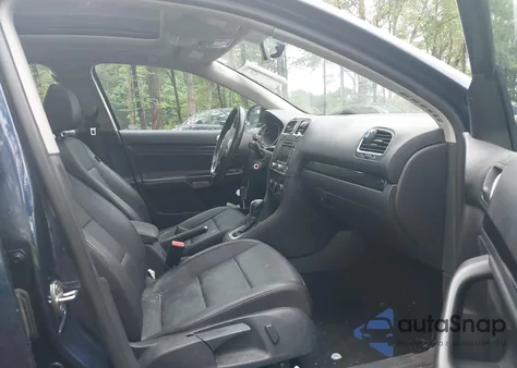 2014 Volkswagen Jetta Sportwagen 2.0L Tdi z USA, uszkodzony, nr VIN 3VWPL7AJ7EM619833